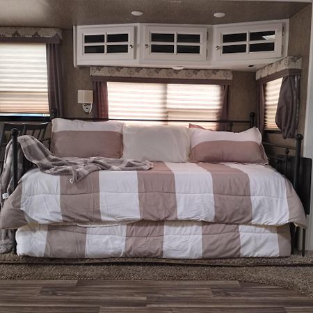 San-D By The Sea Hotel Surfside Beach Bagian luar foto